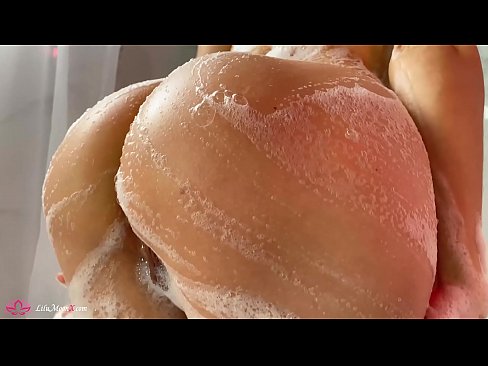 ❤️ Brunette dushda kuchli orgazm uchun vibrator bilan mushukni onanizm qiladi Sifatli jinsiy aloqa uz.sex-porntube.ru ❌️❤